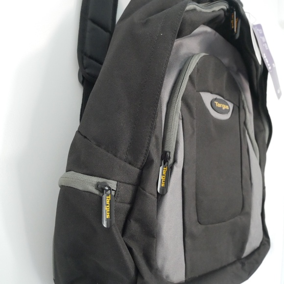 Targus Mens Trek 28L Computer Backpack NWT~ - Picture 5 of 9